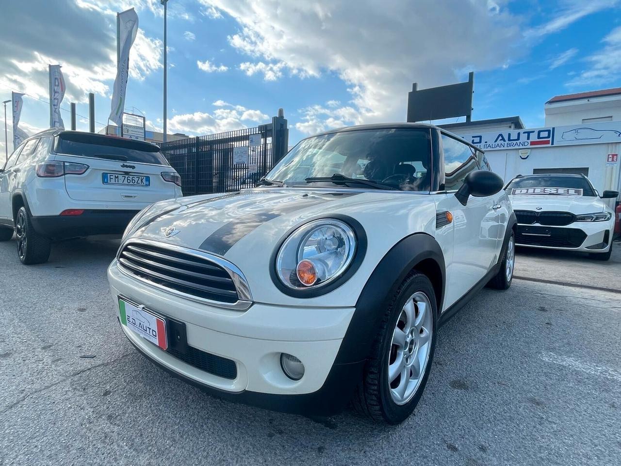 Mini 1.4 16V One Chili