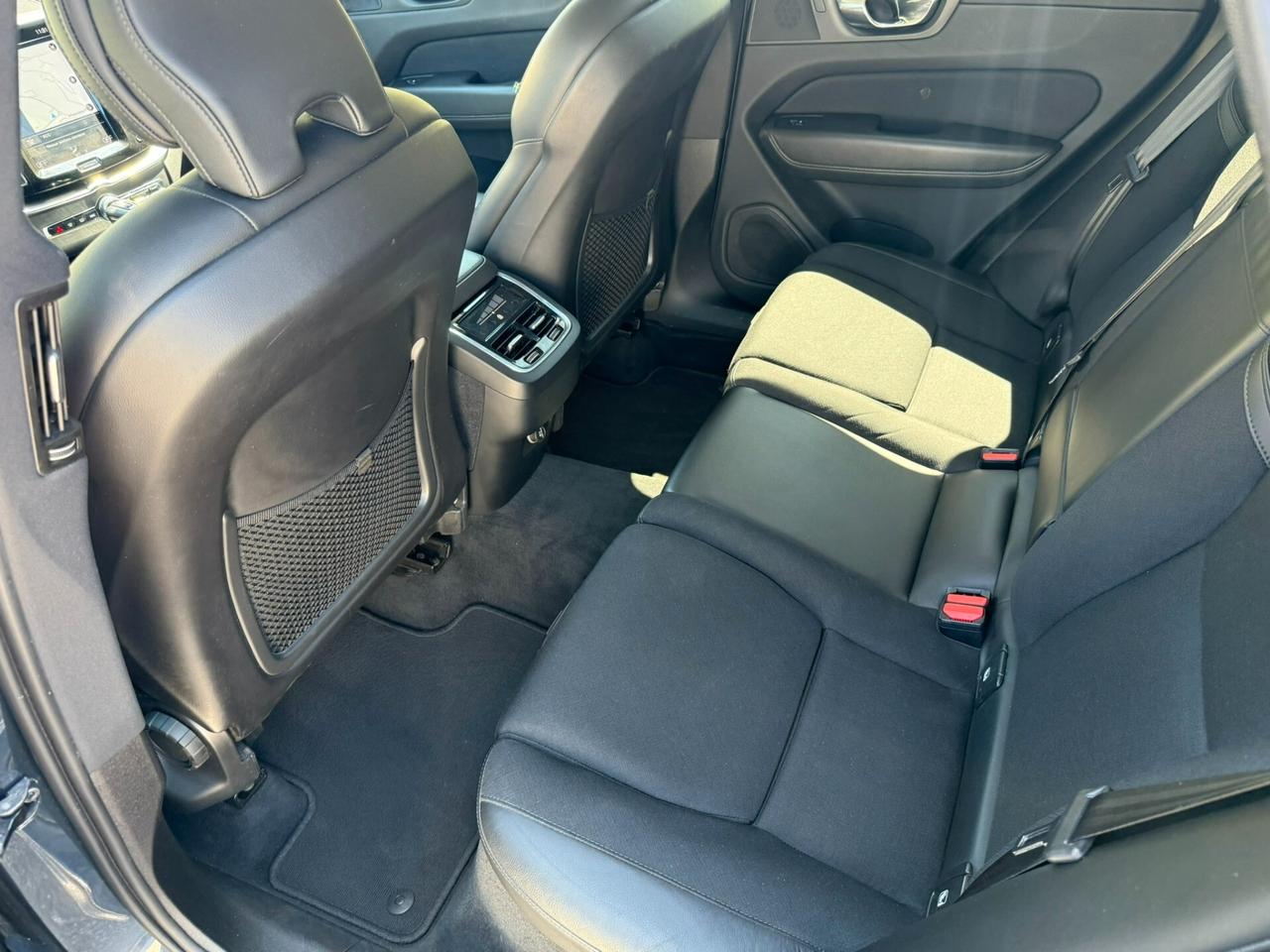 Volvo XC 60 D4 AWD Geartronic Inscription