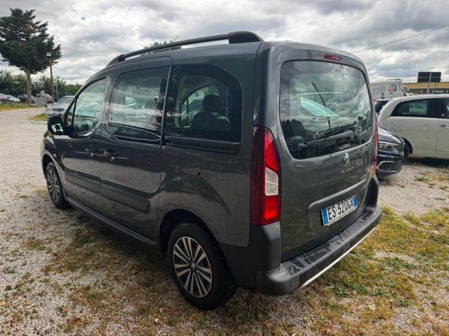 PEUGEOT Partner Tepee 1.6 e-HDi 92 CV S&S Outdoor