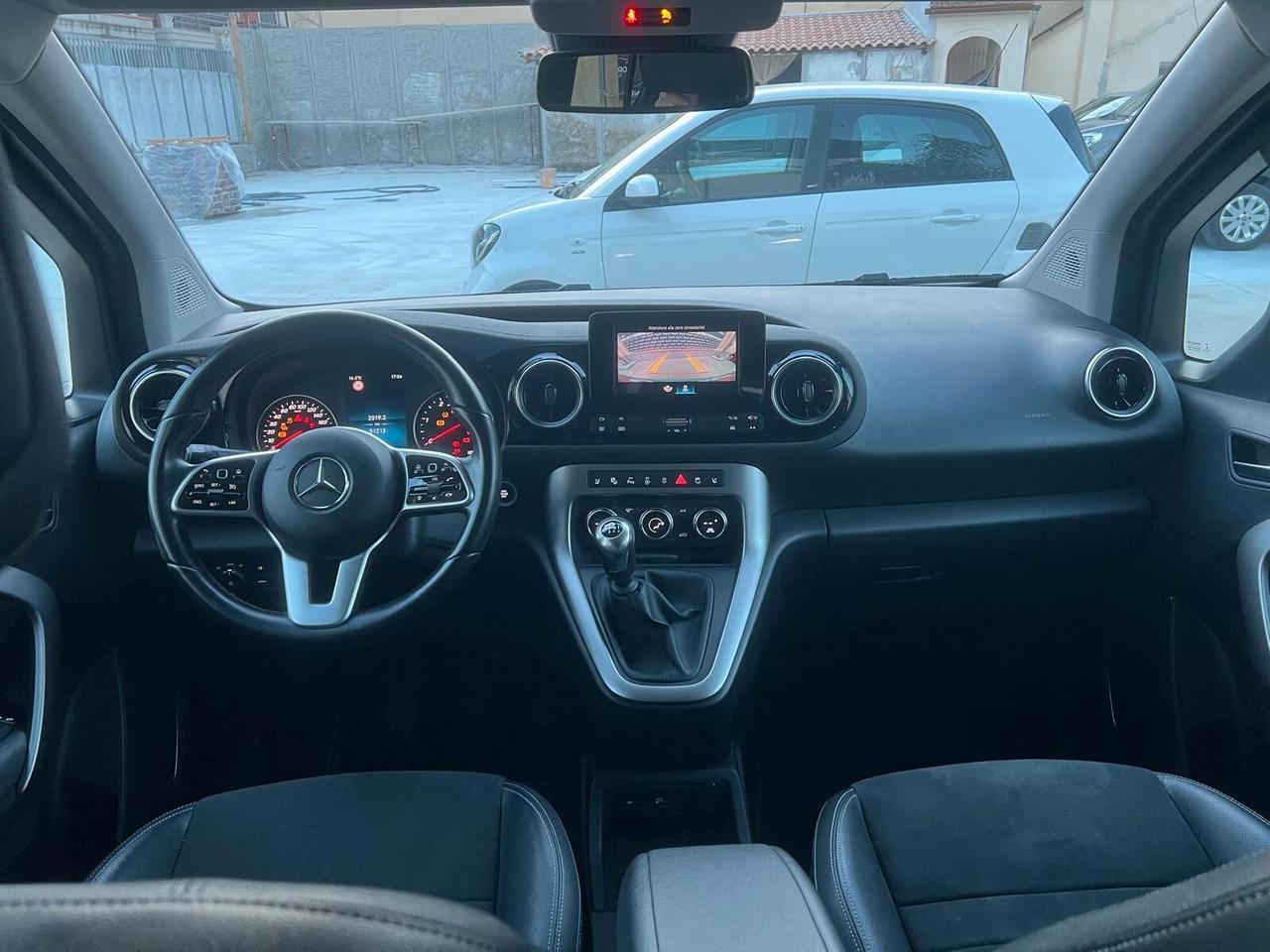 Mercedes-benz Classe T 180d Premium