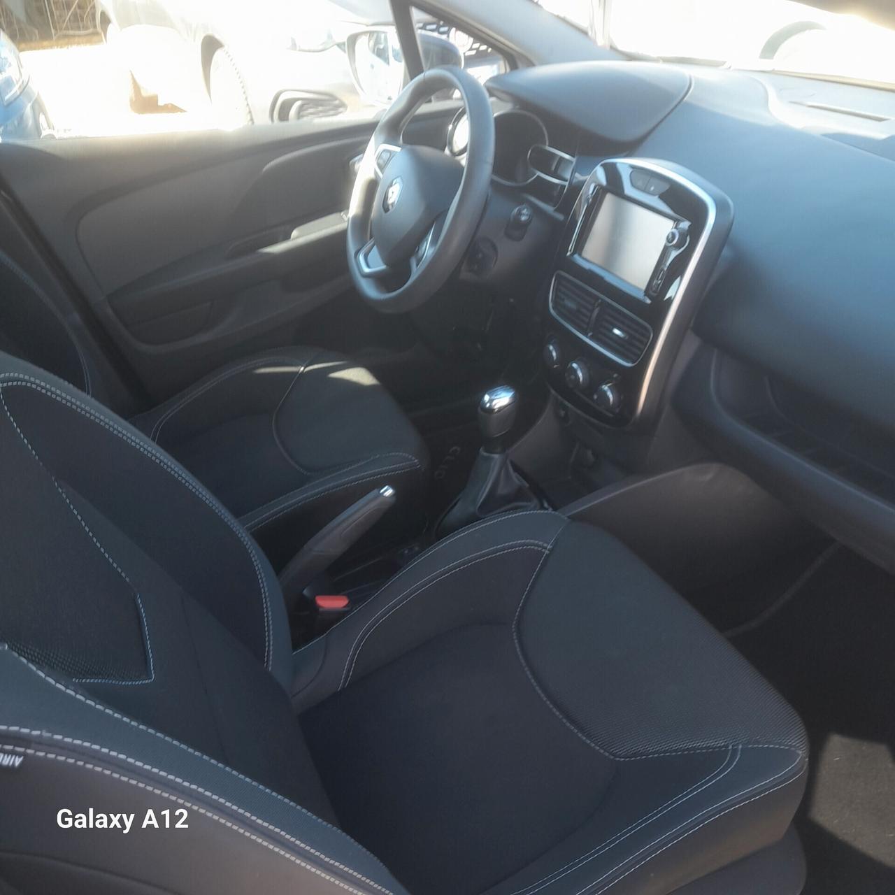 RENAULT CLIO BENZINA GAS GPL DELLA CASA!