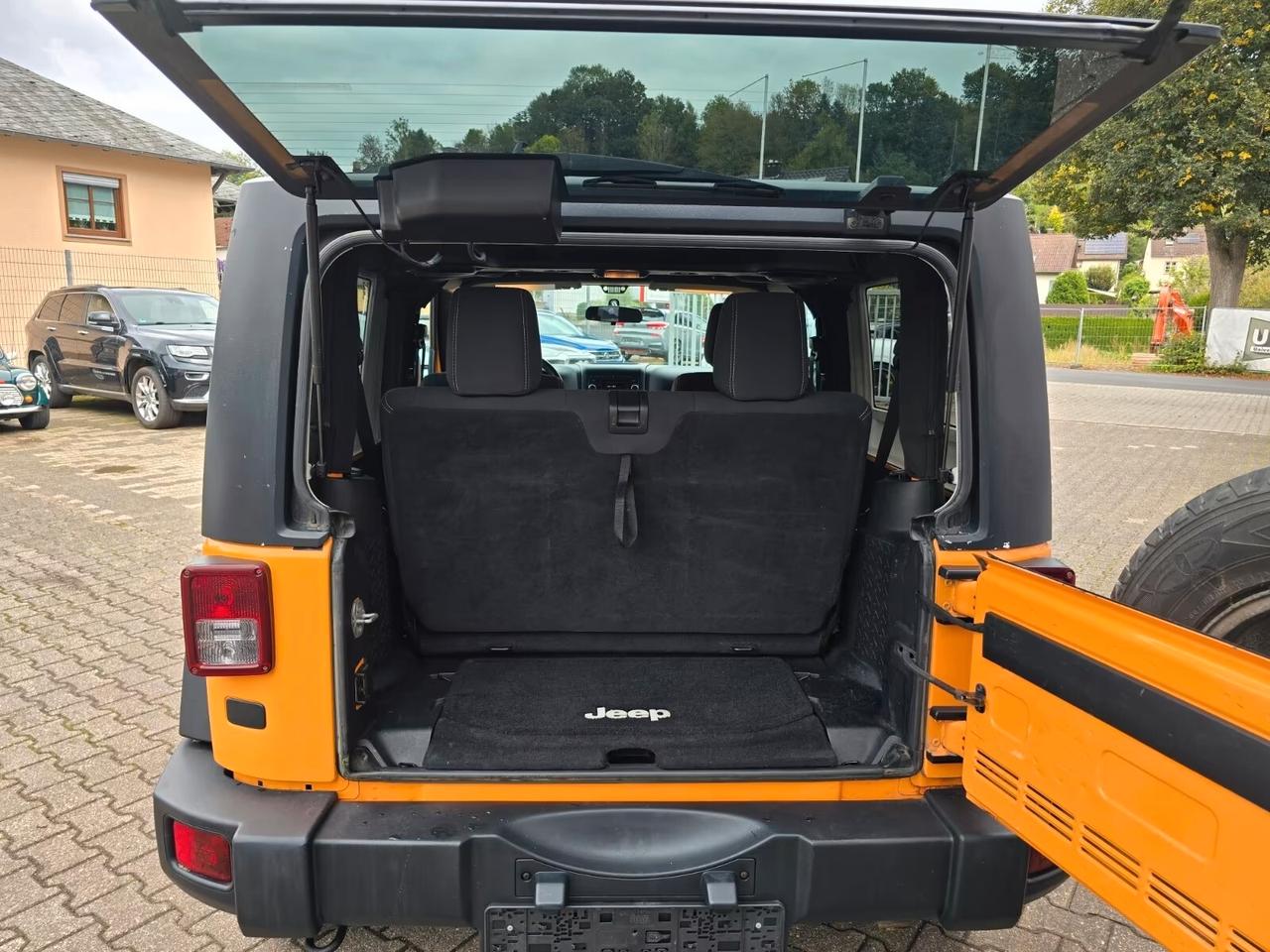 Jeep Wrangler Tettuccio rigido 2.8 CRDI Mountain