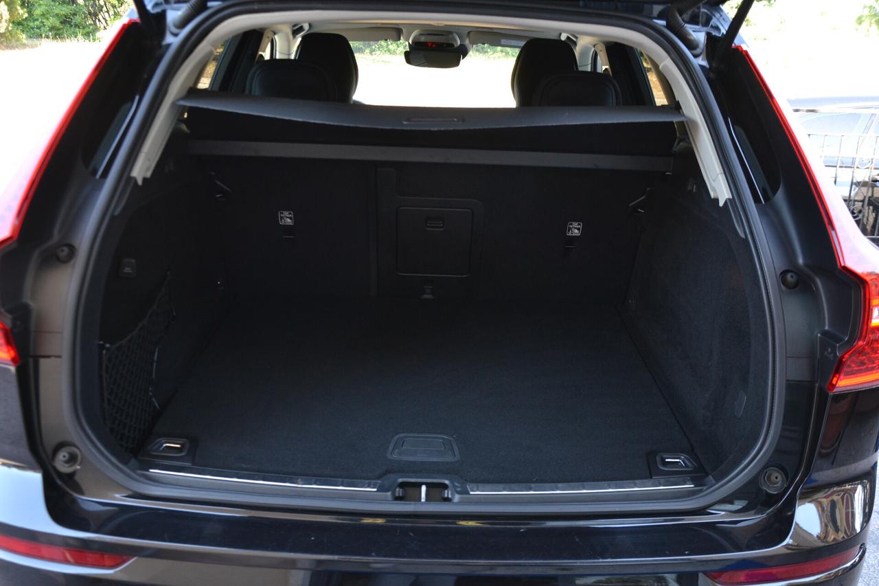 Volvo XC 60 2.0D B4 197CV AWD MHEV PREZZO SENZA VINCOLI UNIPRO' ITALIANA GARANZIA 12M FATTURABILE AUTOMATICA