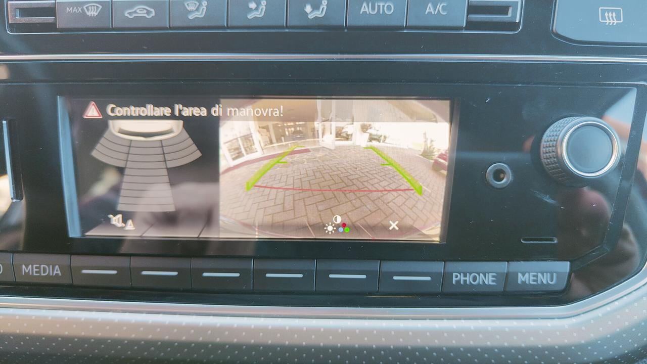 Volkswagen up! 1.0 5p. OK NEO PATENTATI