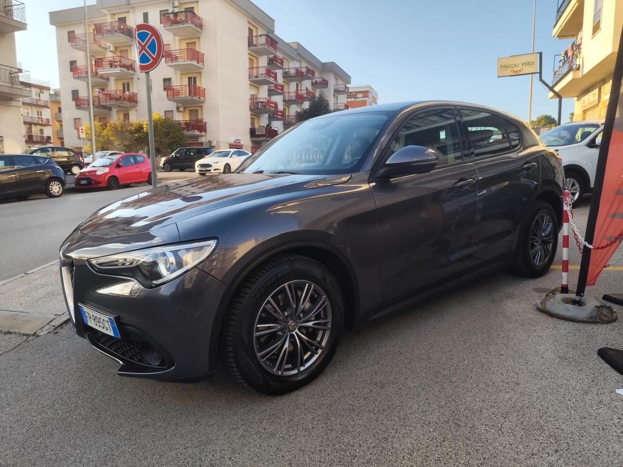 Alfa Romeo Stelvio 2.2 JTDM * 180 CV * Executive * Pelle * Navi * DISTRIBUZIONE E MODIFICA FATTE * Garantita 12 Mesi