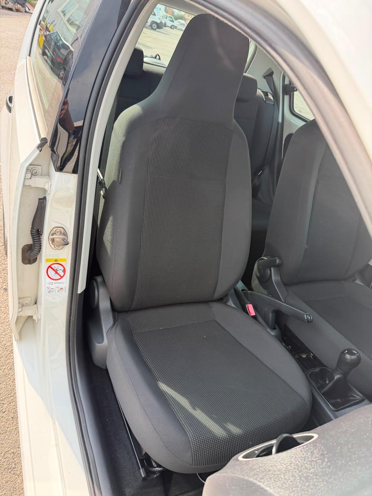 Volkswagen up! 1.0 Benzina
