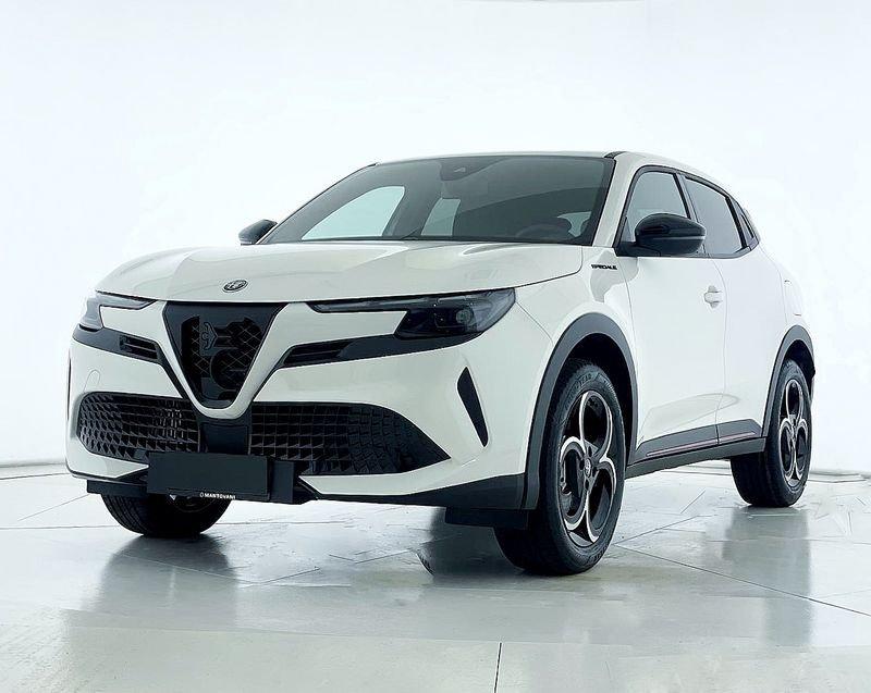 Alfa Romeo Junior 1.2 136 CV Hybrid eDCT6 Speciale