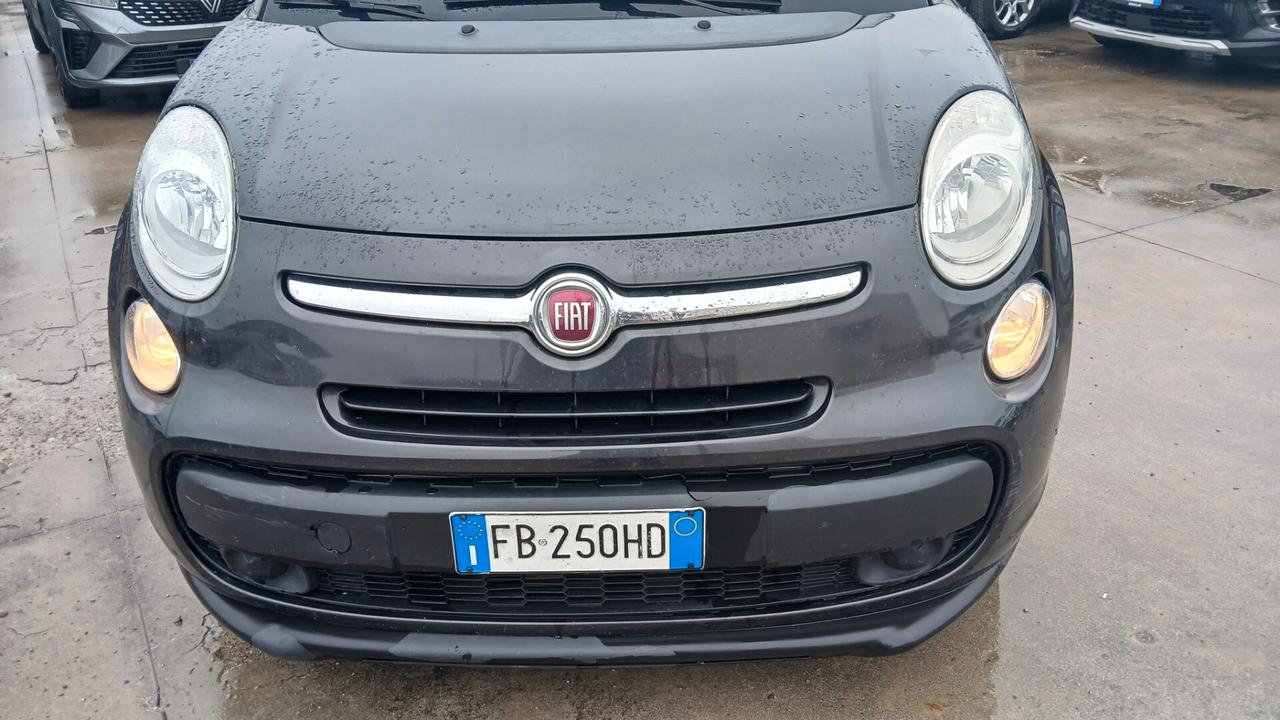 Fiat 500L Living 1.6 Multijet 7 POSTI