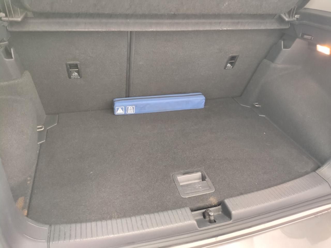 Volkswagen T-Cross 1.6 TDI DSG SCR Style BMT