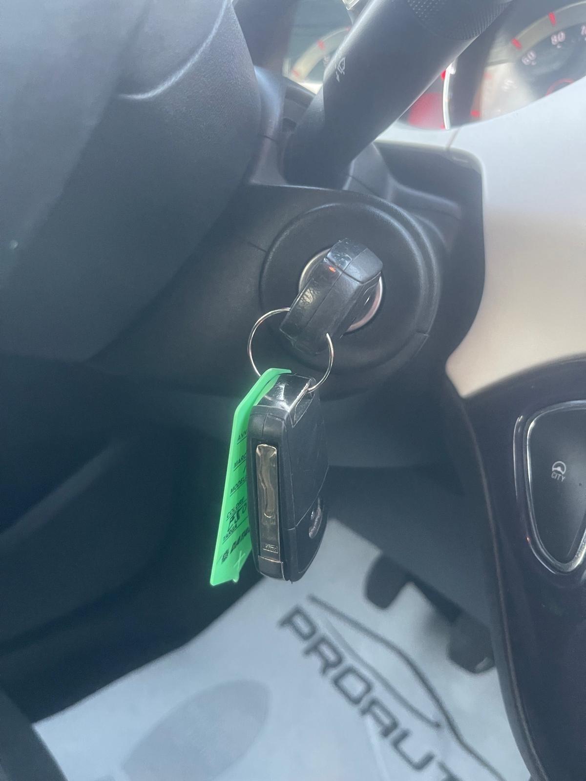 Opel Adam 1.2 70 CV Start&Stop Jam