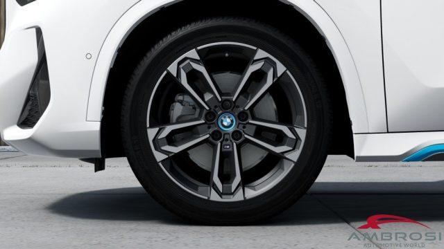 BMW iX1 M sport Premium package