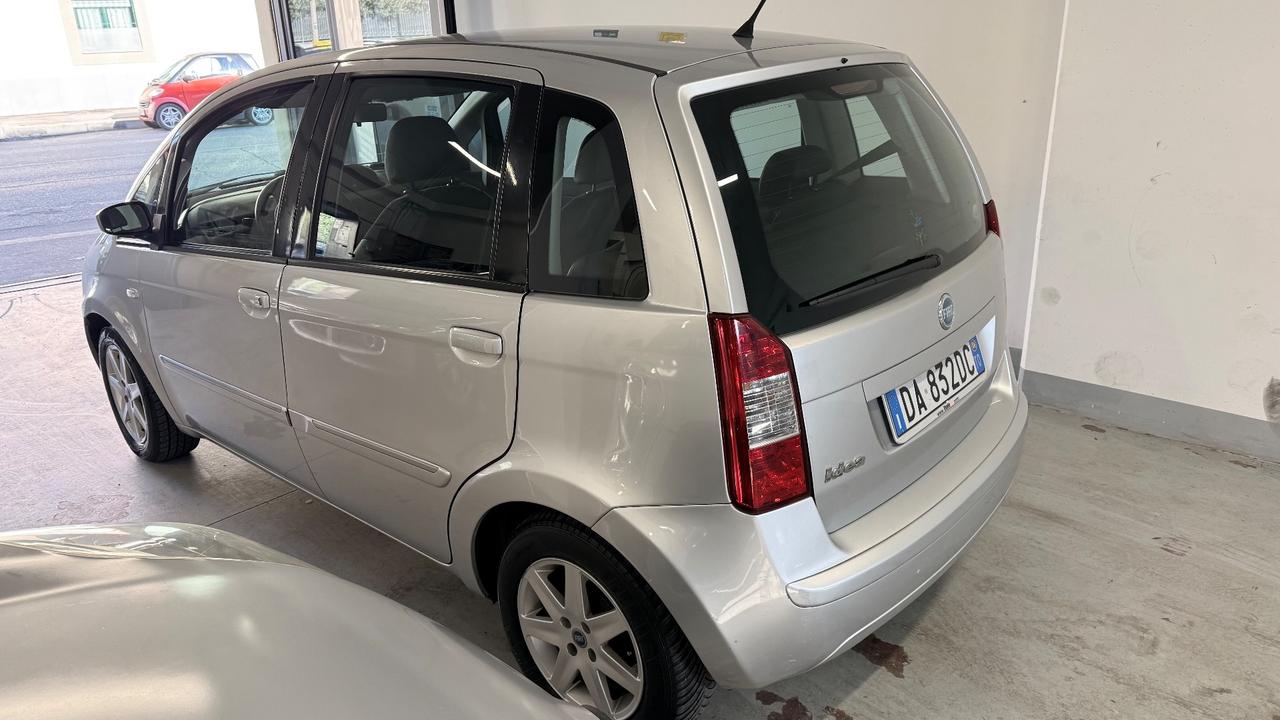 Fiat Idea 1.4 16V Emotion