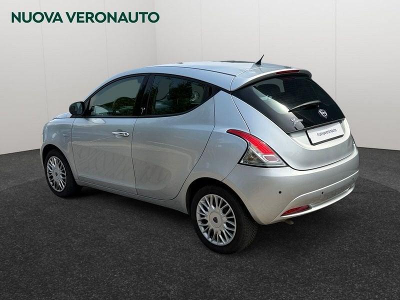 Lancia Ypsilon 1.2 5P Silver