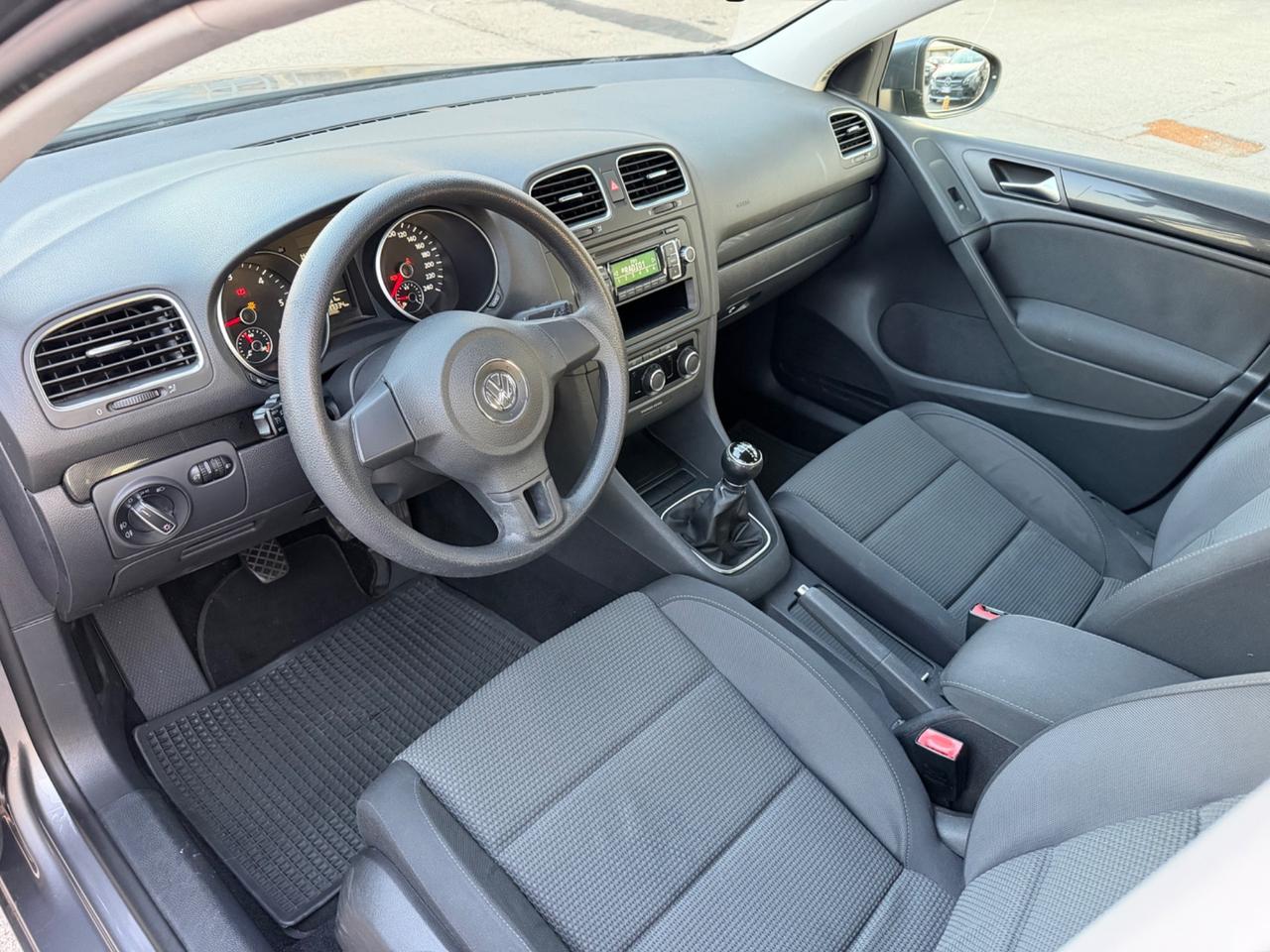 Volkswagen Golf 1.6 TDI 105 cv 2011 117.000 km