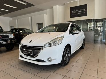 Peugeot 208 3p 1.4 vti 16v Allure