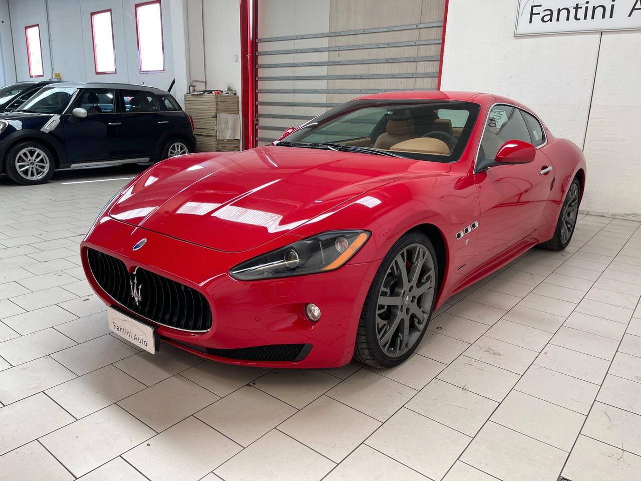 Maserati GranTurismo S 4.7 cambiocorsa-Dettagli in Bio