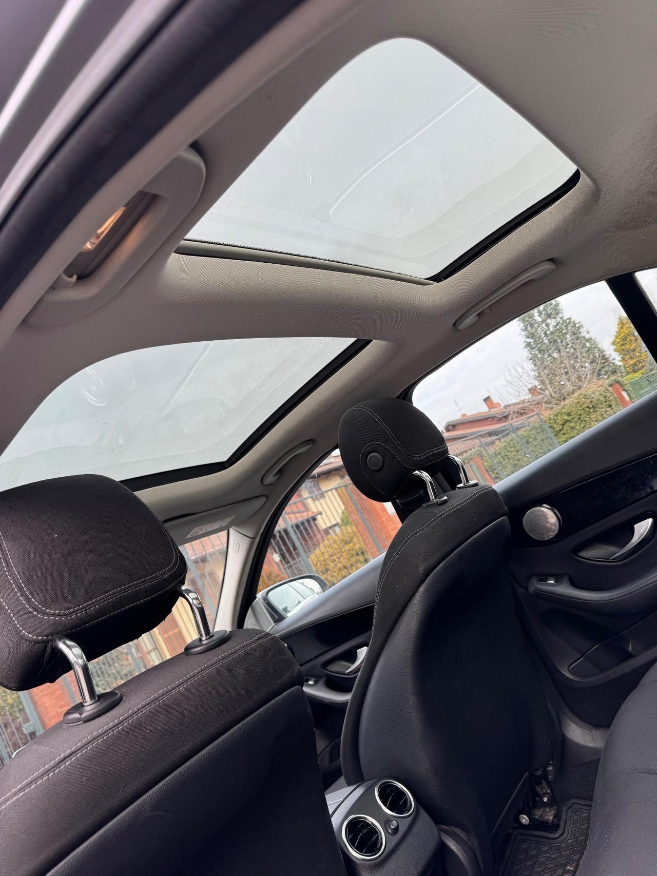 Mercedes-benz C 220 d Premium