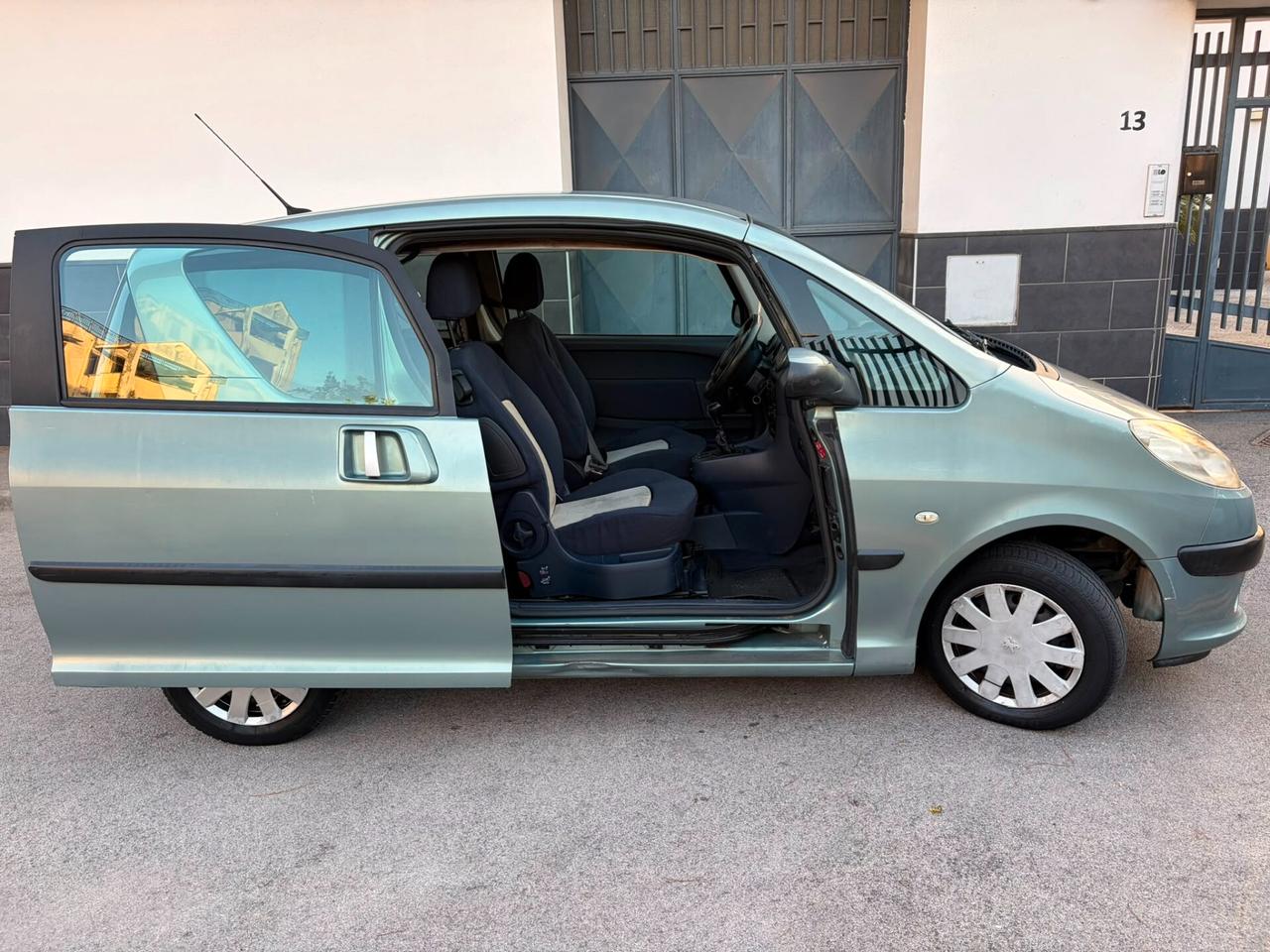 Peugeot 1007 1.4 HDi Sporty