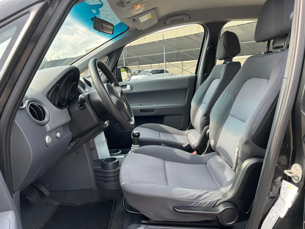 Mitsubishi Colt 1.3 16V 5p. CAMBIO AUTOMATICO