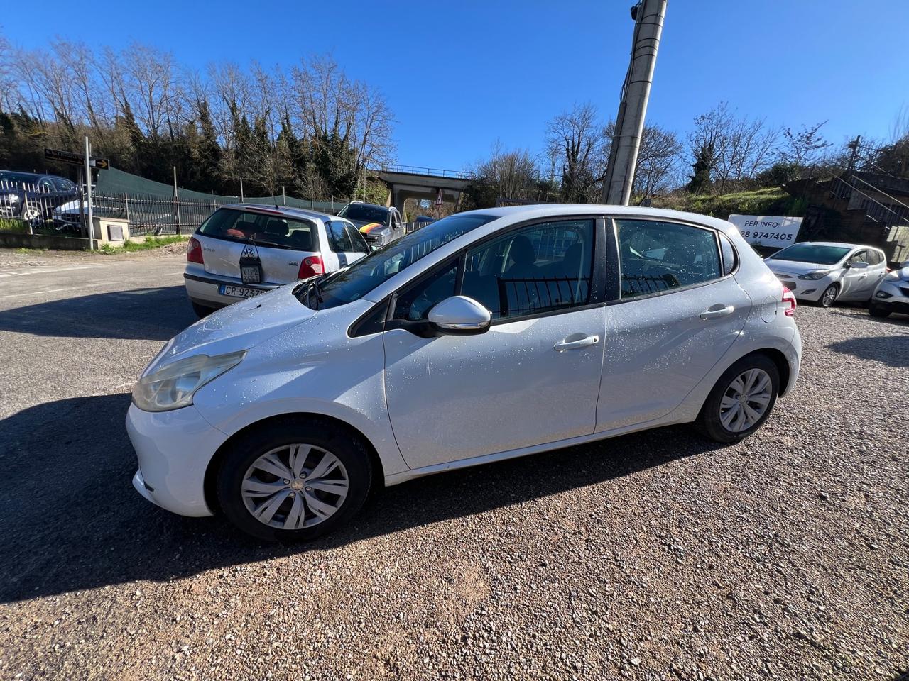 Peugeot 208 1.4 HDi 68 CV 5 porte Van