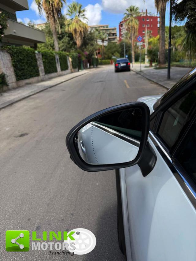 RENAULT Captur 1.6 Full Hybrid E-Tech 145 CV Techno