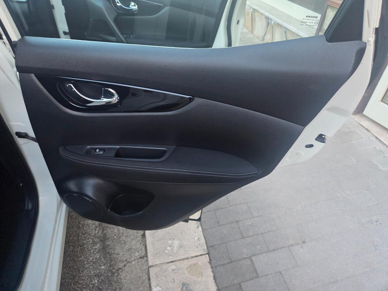 NISSAN QASHQAI ANNO 2018 SOLI KM 100000 CERTIFICATI