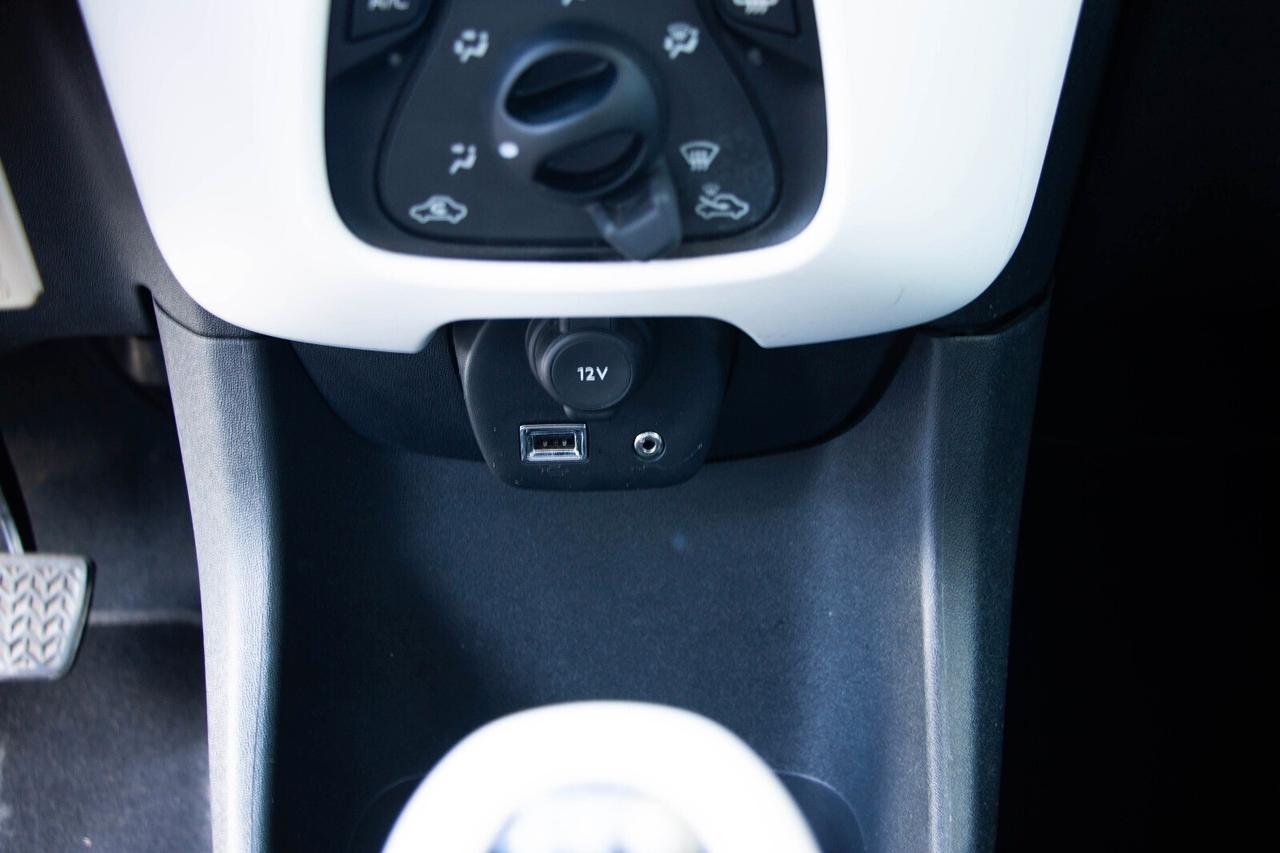 Peugeot 108 1.2 cabrio