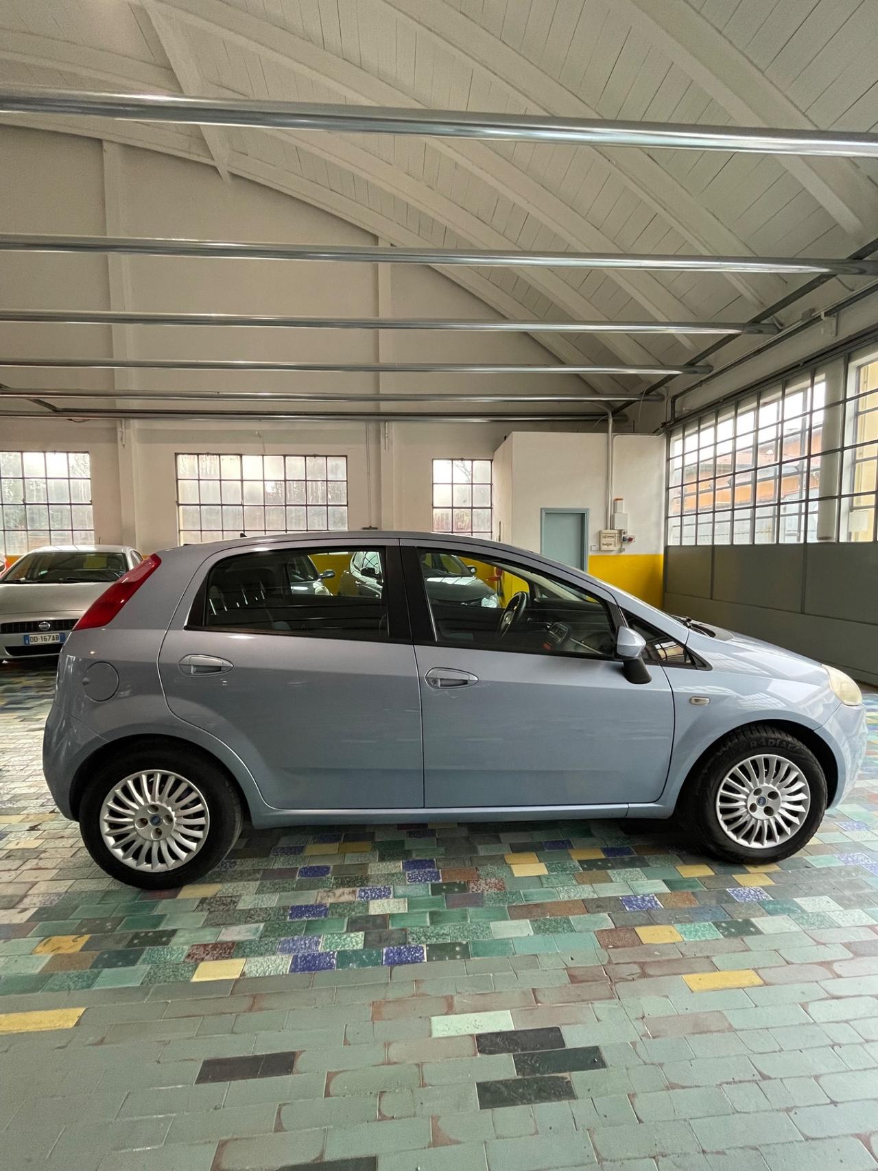 Fiat Punto 1.3 90Cv AUTOCARRO 4 POSTI