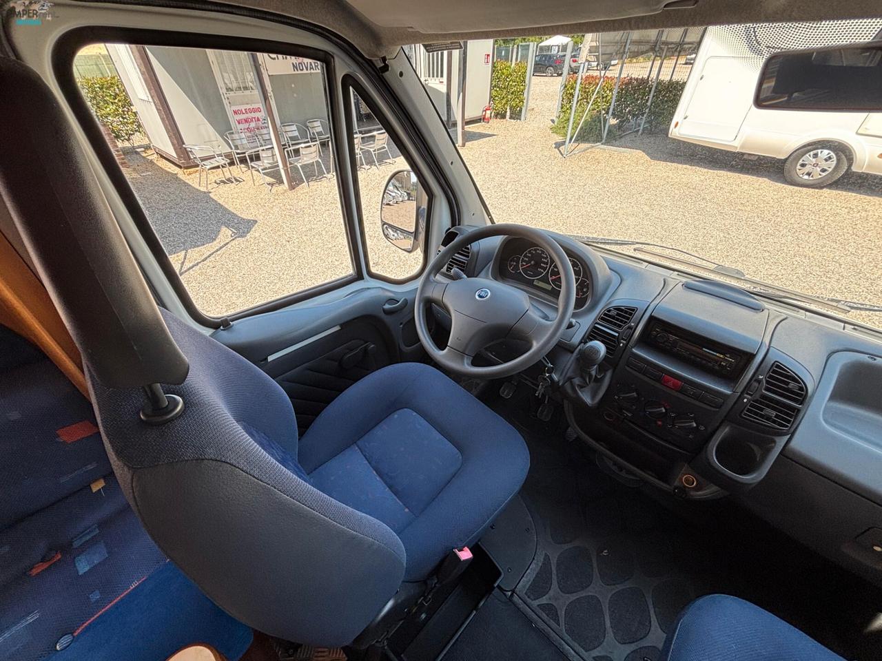 CI ELLIOT 15 LIVING P - SEMINTEGRALE CON LETTO ALLA FRANCESE IN CODA