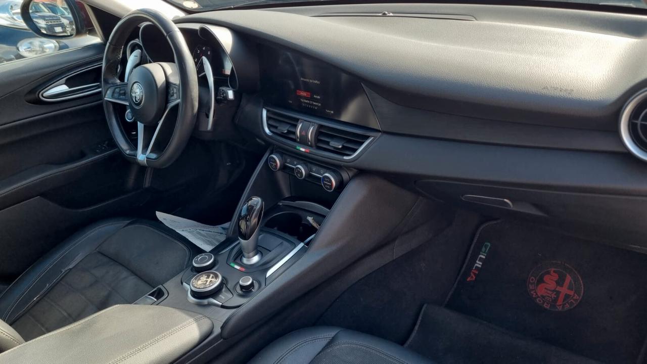 Alfa Romeo Giulia 2.2 Turbodiesel 150 CV AT8 Super
