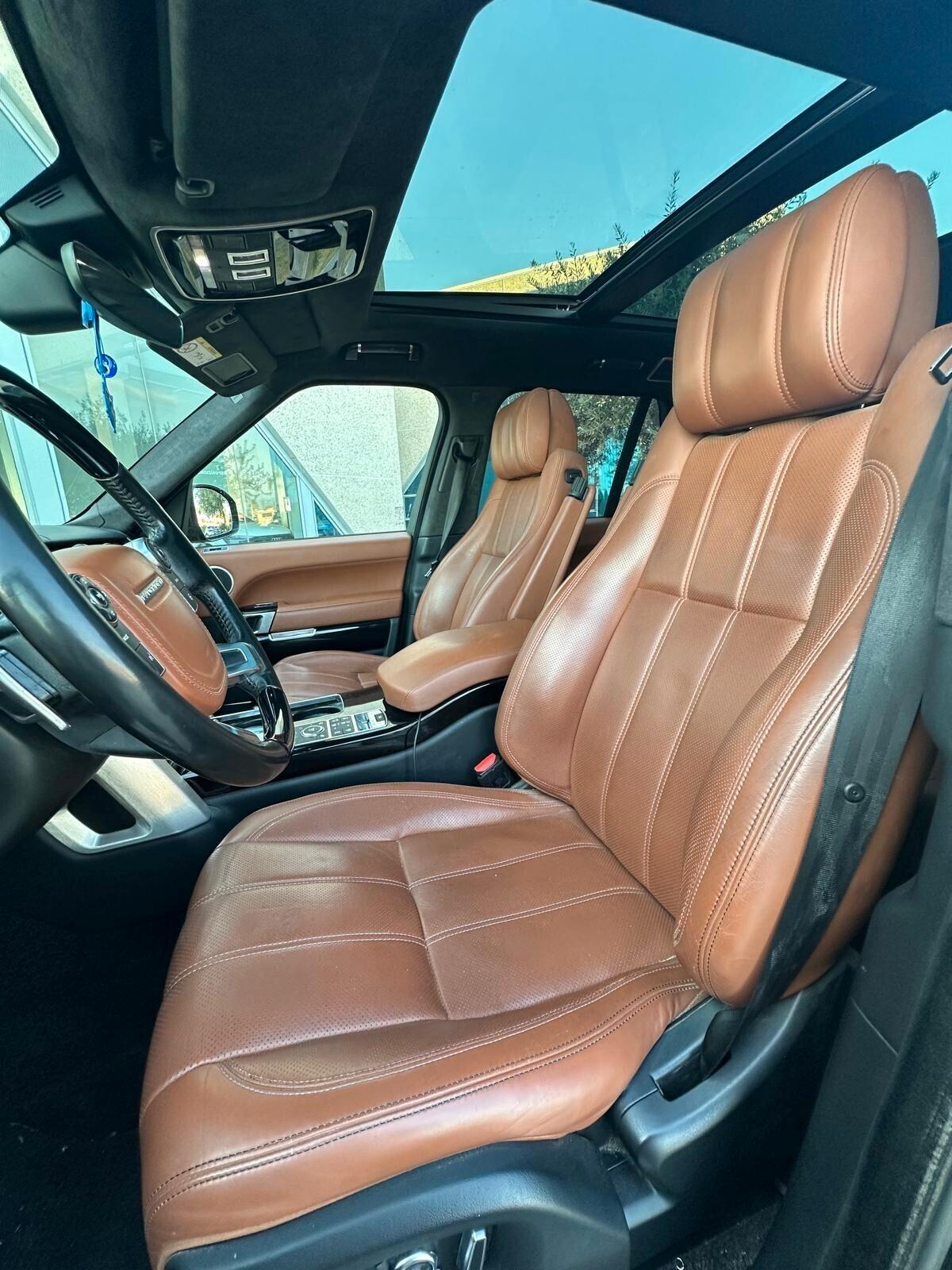 Land Rover Range 3.0 TDV6 Autobiography possibilità noleggio no scoring