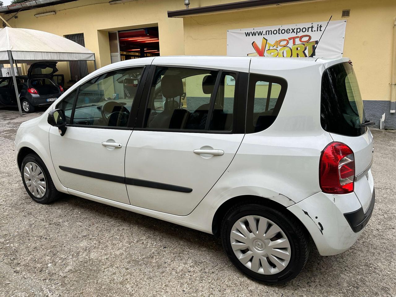Renault Modus Grand Modus 1.2 16V TCE Live