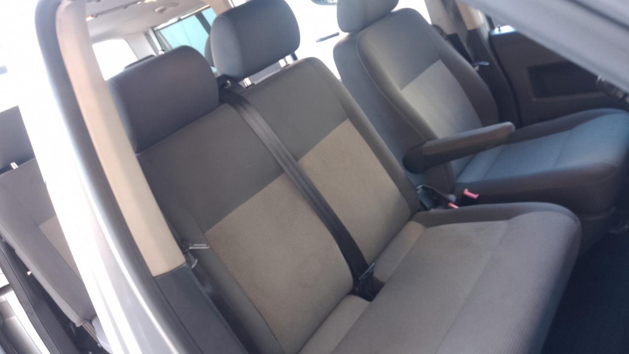 Volkswagen Caravelle TDI 9 POSTI 2011 E5