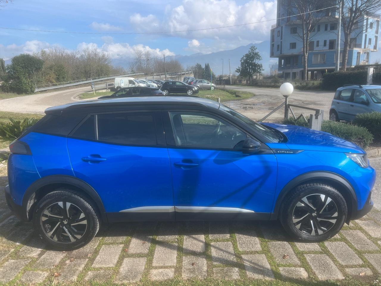 Peugeot 2008 PureTech 130CV S&S GT Line-2020