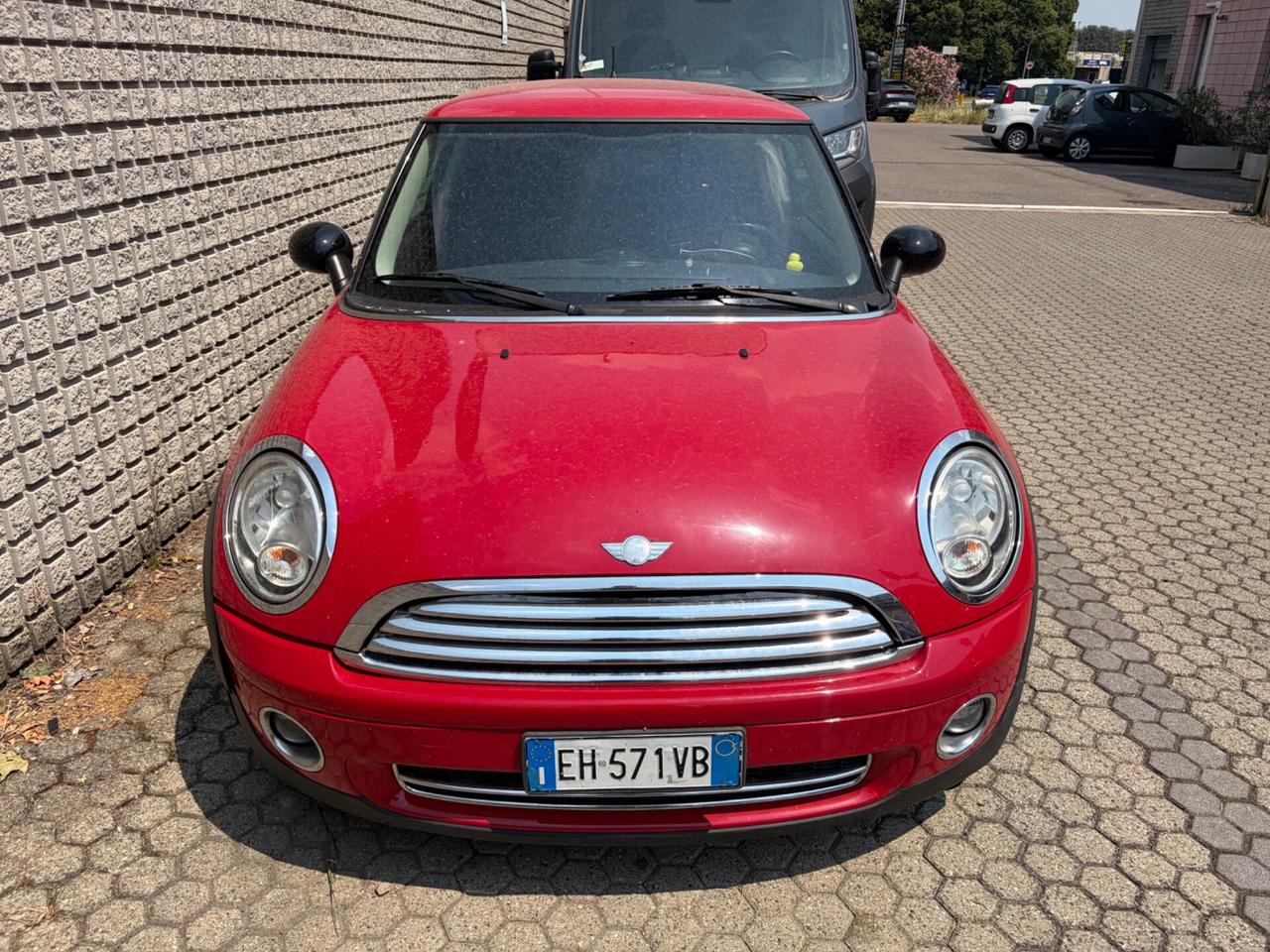 Mini 1.6 16V One (55kW)