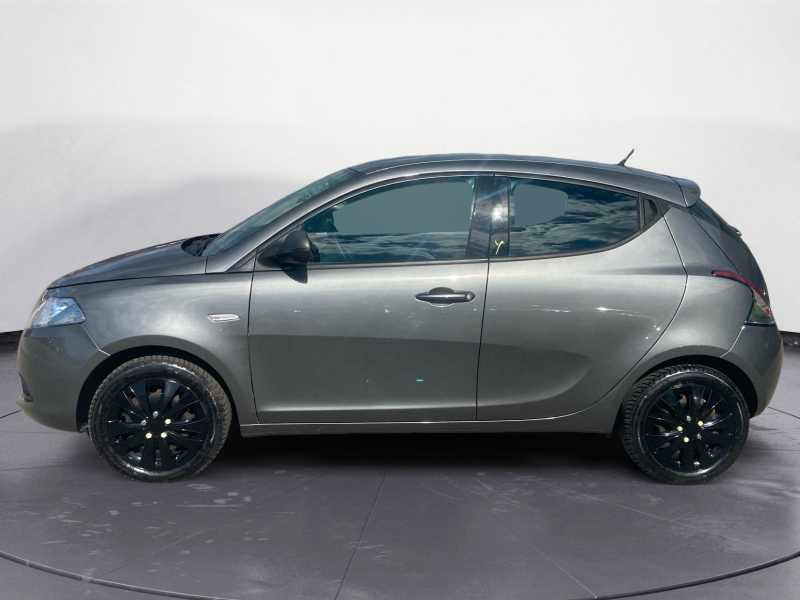 LANCIA Ypsilon 1.2 8v Elefantino 69cv