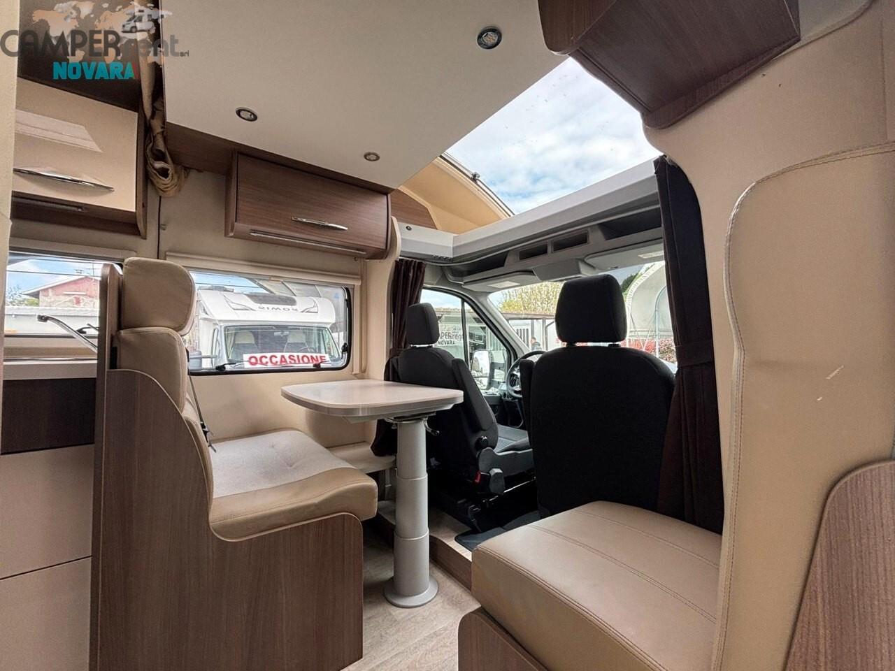 Chausson FLASH 628 EB - SEMINTEGRALE LETTO NAUTICO