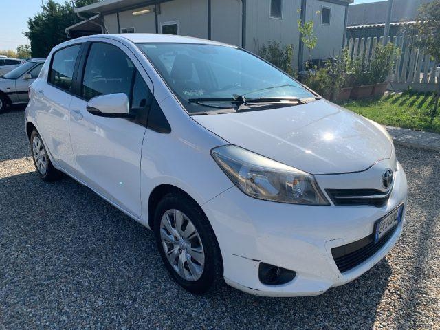 TOYOTA Yaris 1.0 5 porte Lounge