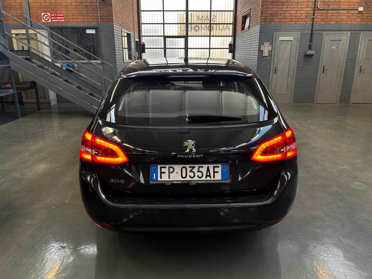 Peugeot 308 BlueHDi 120 S&S SW Business