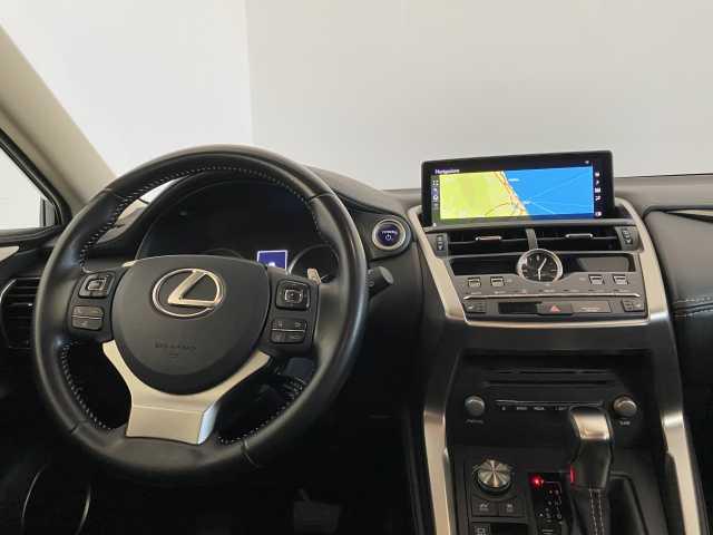 Lexus NX 300h Hybrid 4WD Premium