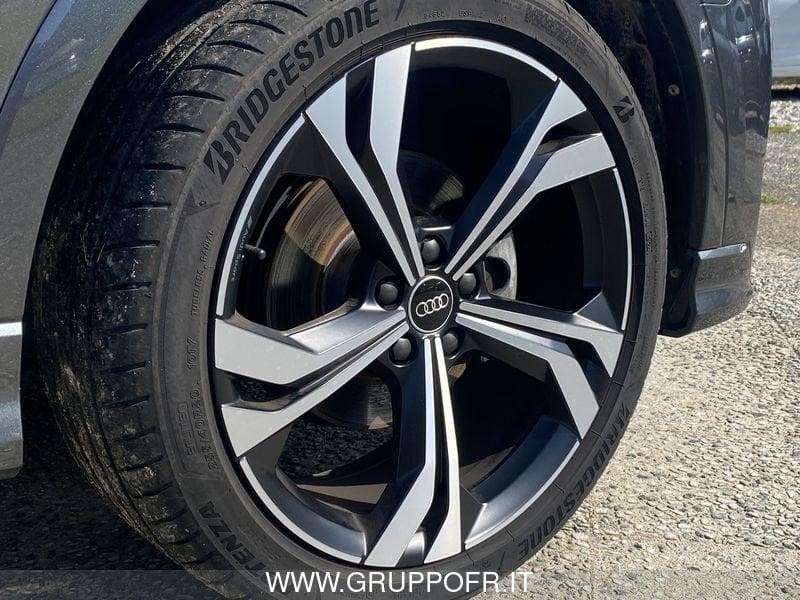 Audi Q3 SPB 35 TDI S tronic Identity Black