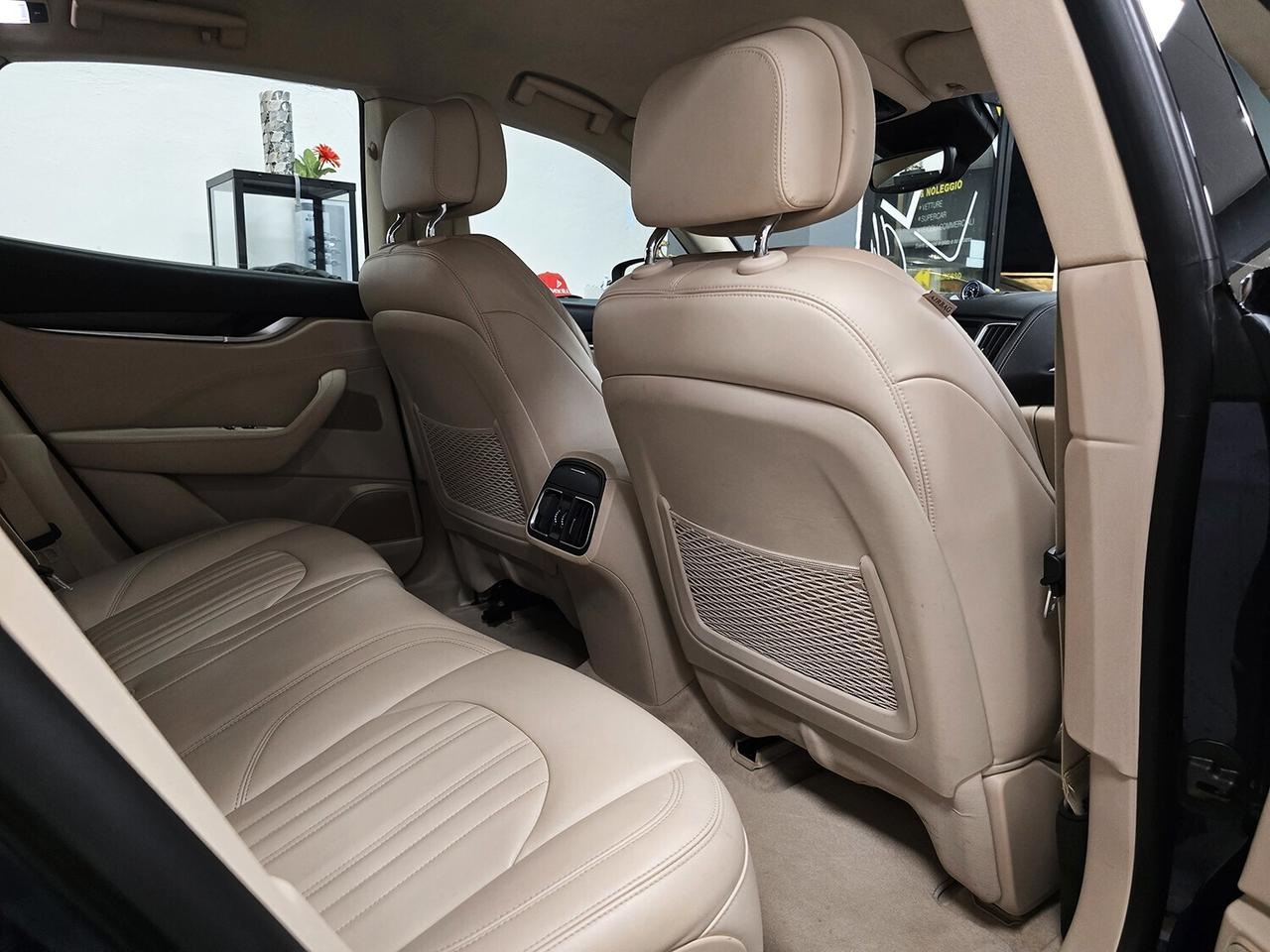 Maserati Levante 3.0 V6 275CV DIESEL_GRANLUSSO_PIRELLI_GARAN 12MESI