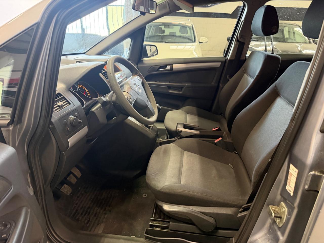 Opel Zafira 1.6 16V ecoM 94CV Cosmo 7 Posti