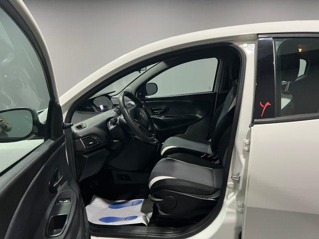 LANCIA Ypsilon 1.3 MJT 16V 95 CV 5 posti S&S Elefantino