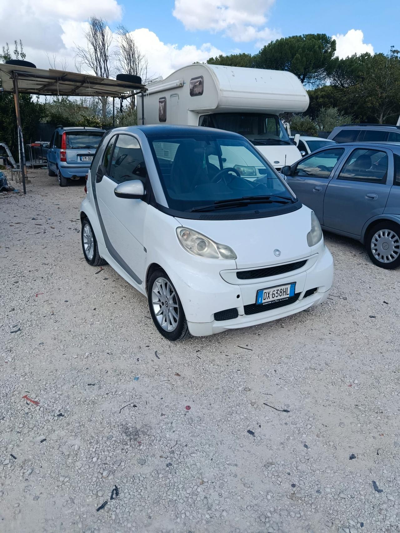 Smart ForTwo 1000 52 kW coupé pure