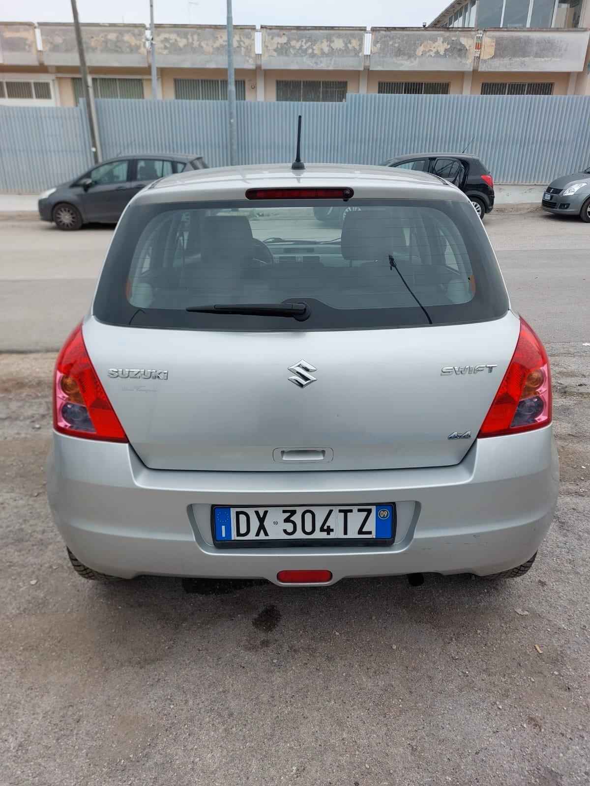 Suzuki Swift 1.3 4x4 5p. GL