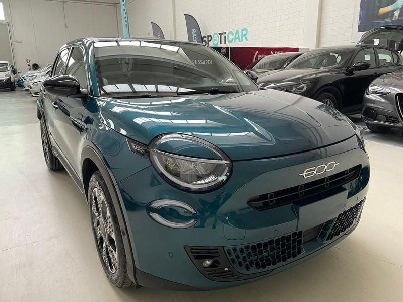 FIAT 600 Hybrid La Prima PRONTA CONSEGNA