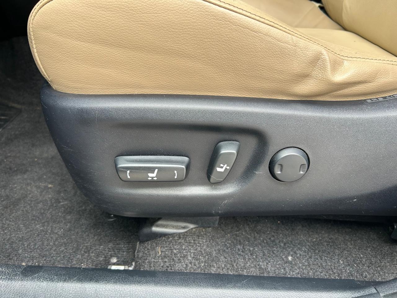 Toyota RAV 4 RAV4 2.0 D-4D 4WD Lounge