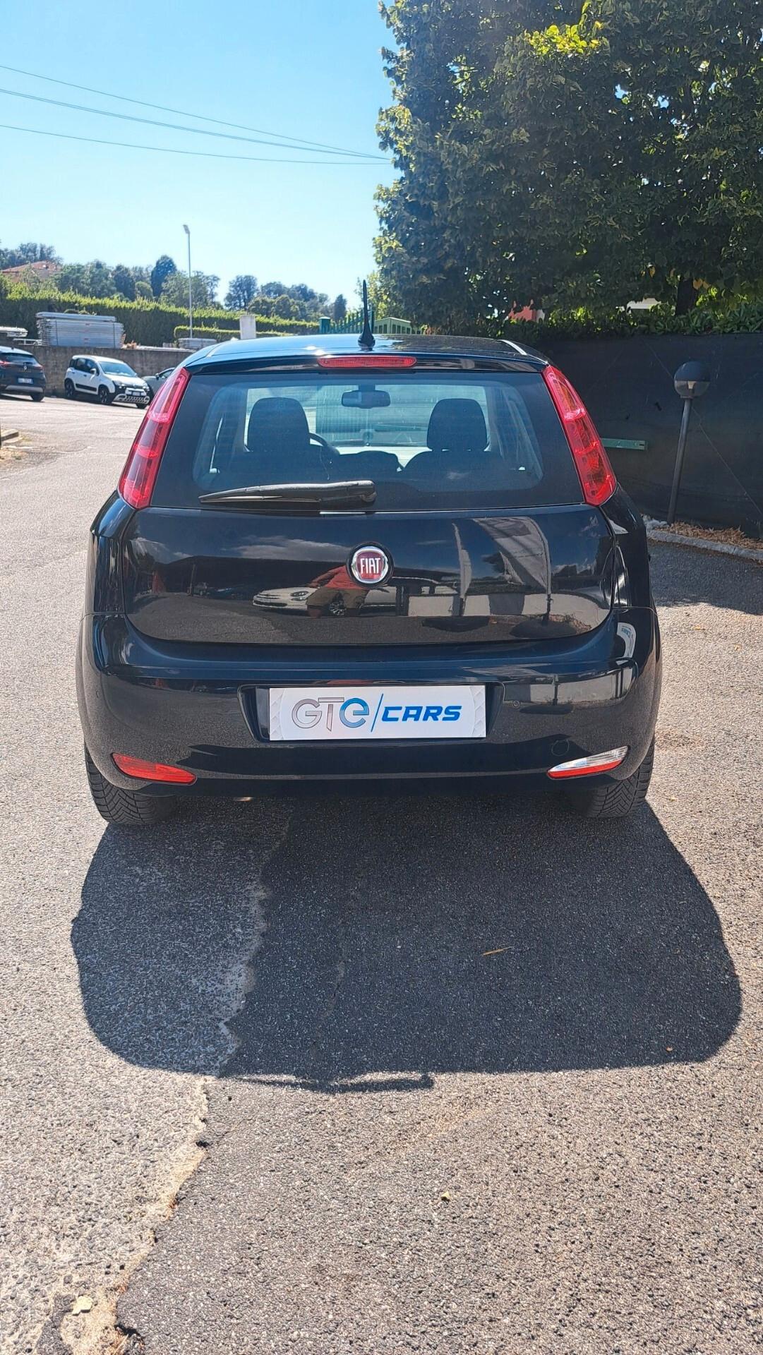 Fiat Punto 1.3 MJT II - 2018 - 52.300 km