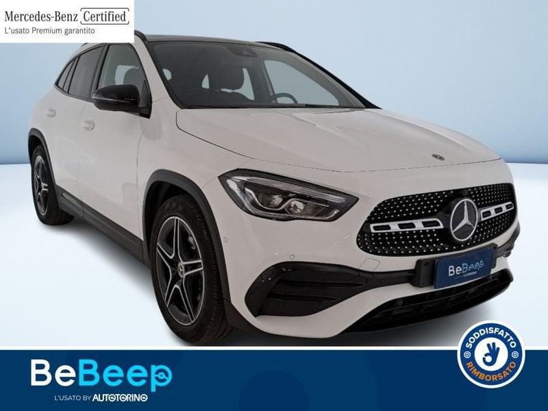 Mercedes-Benz GLA 200 D PREMIUM 4MATIC AUTO